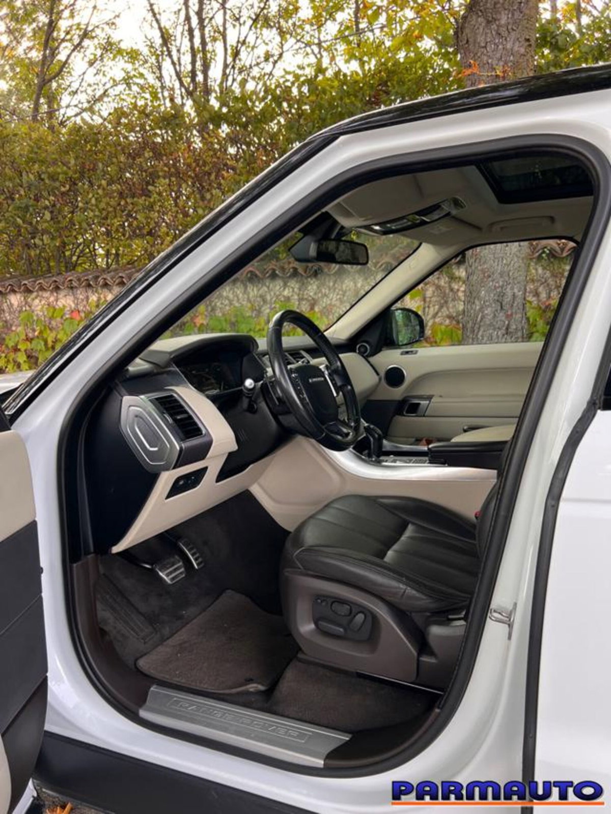 Land Rover Range Rover Sport 3.0 TDV6 HSE (13)