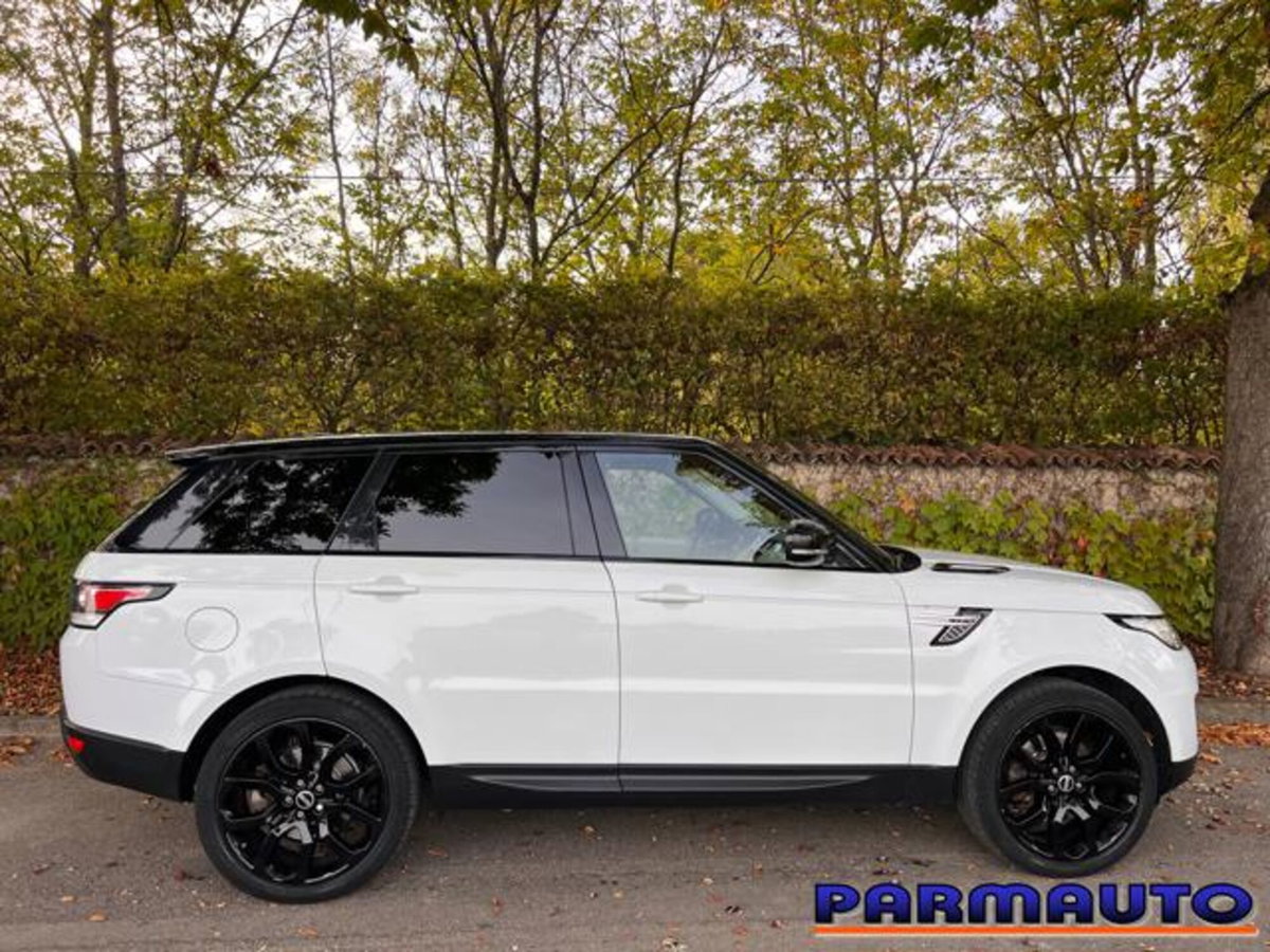 Land Rover Range Rover Sport 3.0 TDV6 HSE (3)