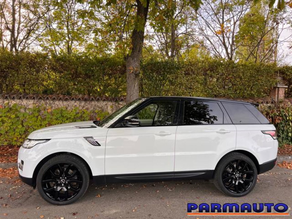 Land Rover Range Rover Sport 3.0 TDV6 HSE (4)