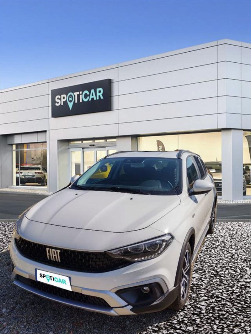 Fiat Tipo Station Wagon Tipo SW 1.0 t3 Cross 100cv nuovo