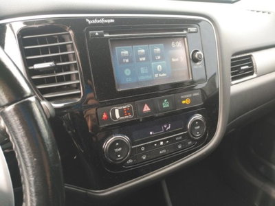 Mitsubishi Outlander 2.2 DI-D 4WD Instyle 7p. (12)