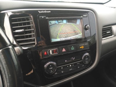 Mitsubishi Outlander 2.2 DI-D 4WD Instyle 7p. (13)