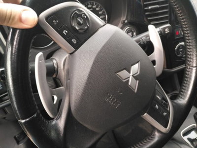 Mitsubishi Outlander 2.2 DI-D 4WD Instyle 7p. (15)