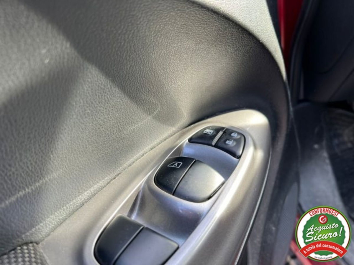 Nissan Juke 1.6 Acenta (9)