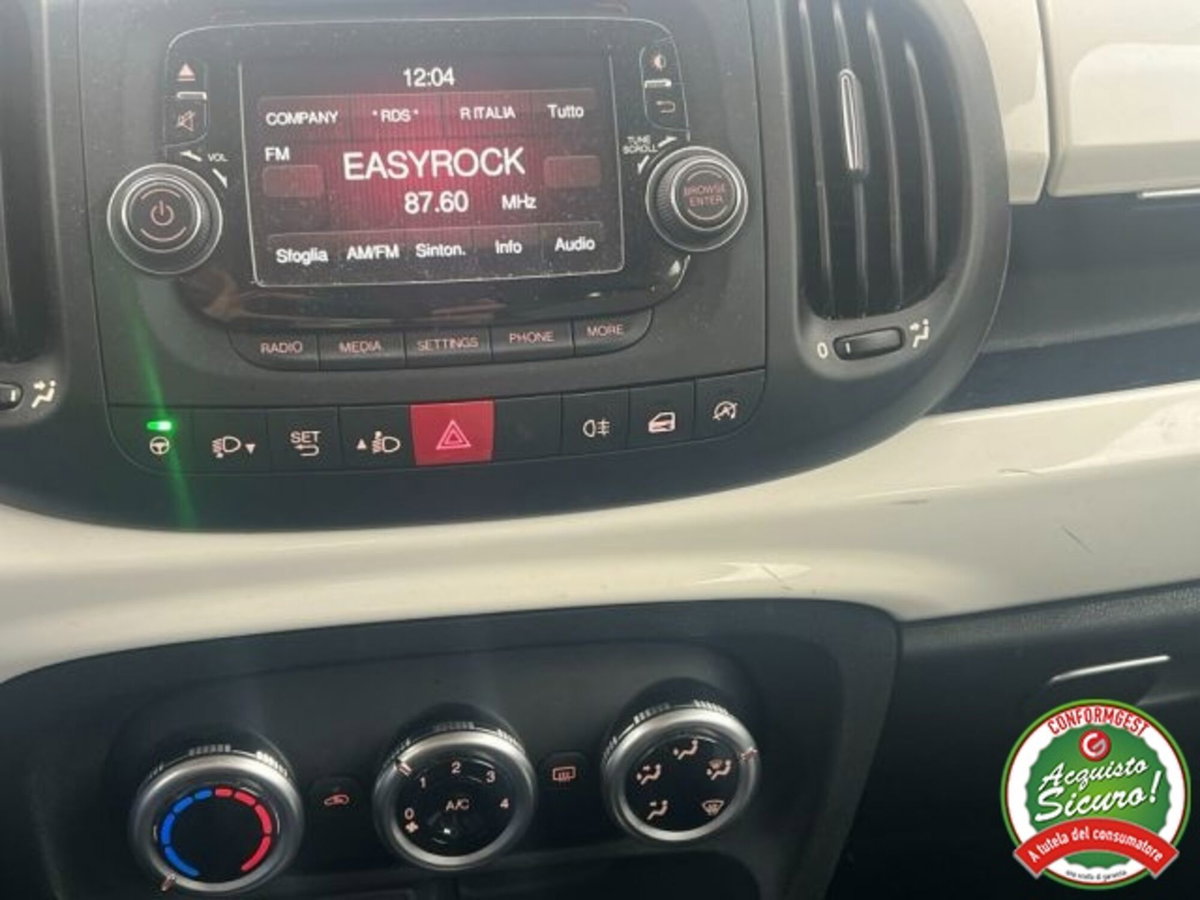 Fiat 500L 1.6 Multijet 120 CV Lounge (9)
