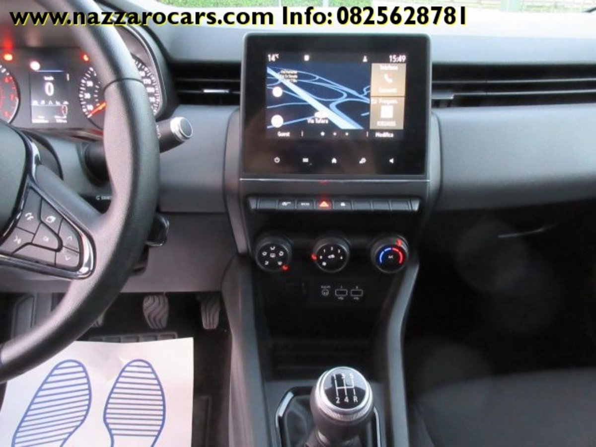 Renault Clio TCe 100 CV 5 porte Business (11)