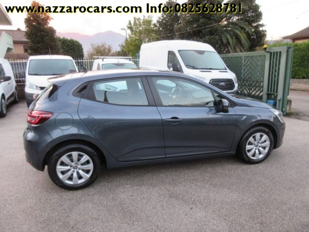 Renault Clio TCe 100 CV 5 porte Business (19)