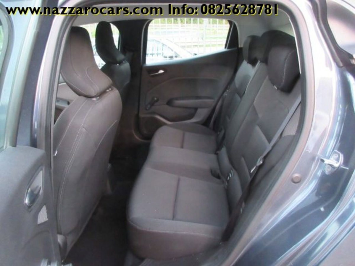 Renault Clio TCe 100 CV 5 porte Business (6)