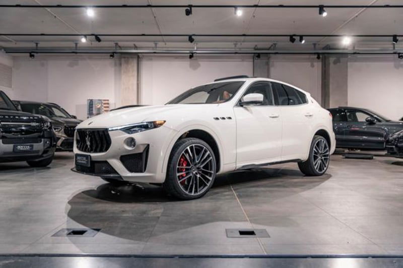 Maserati Levante Levante V8 580 CV AWD Trofeo