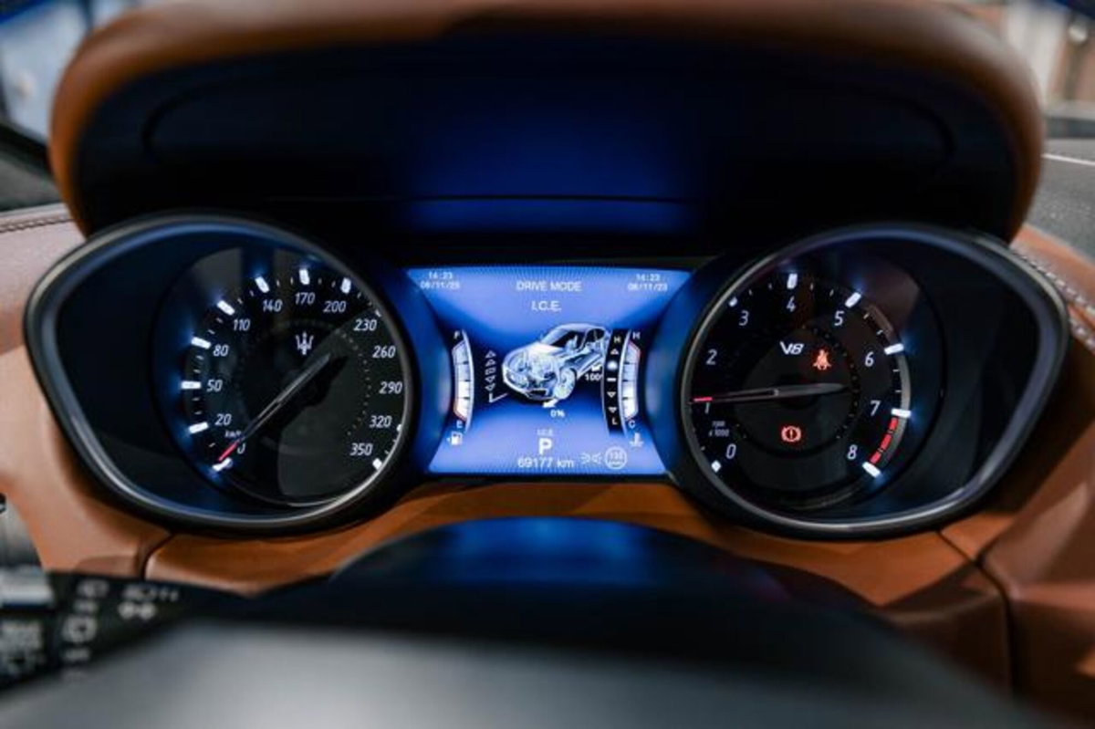 Maserati Levante Levante V8 580 CV AWD Trofeo (12)