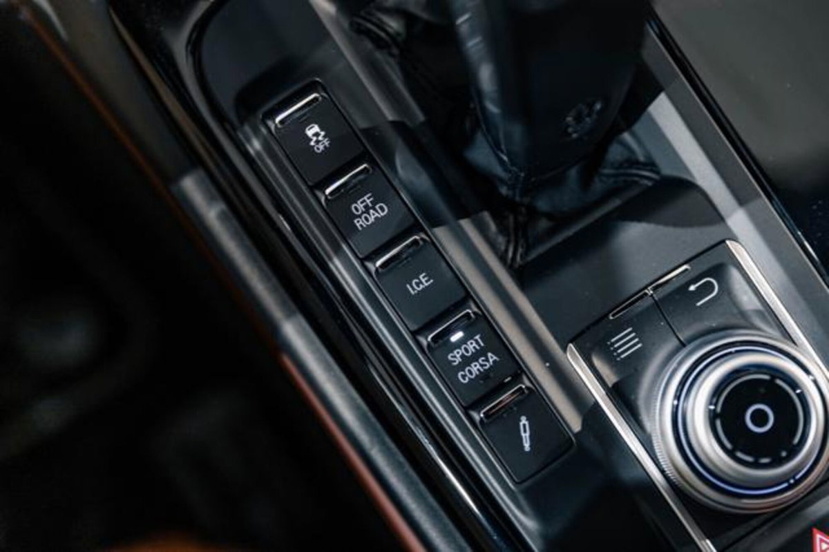 Maserati Levante Levante V8 580 CV AWD Trofeo (16)