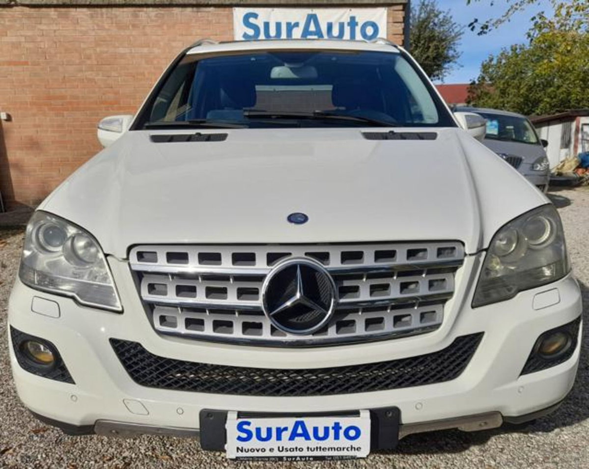 Mercedes-Benz Classe ML 350 CDI Sport (4)