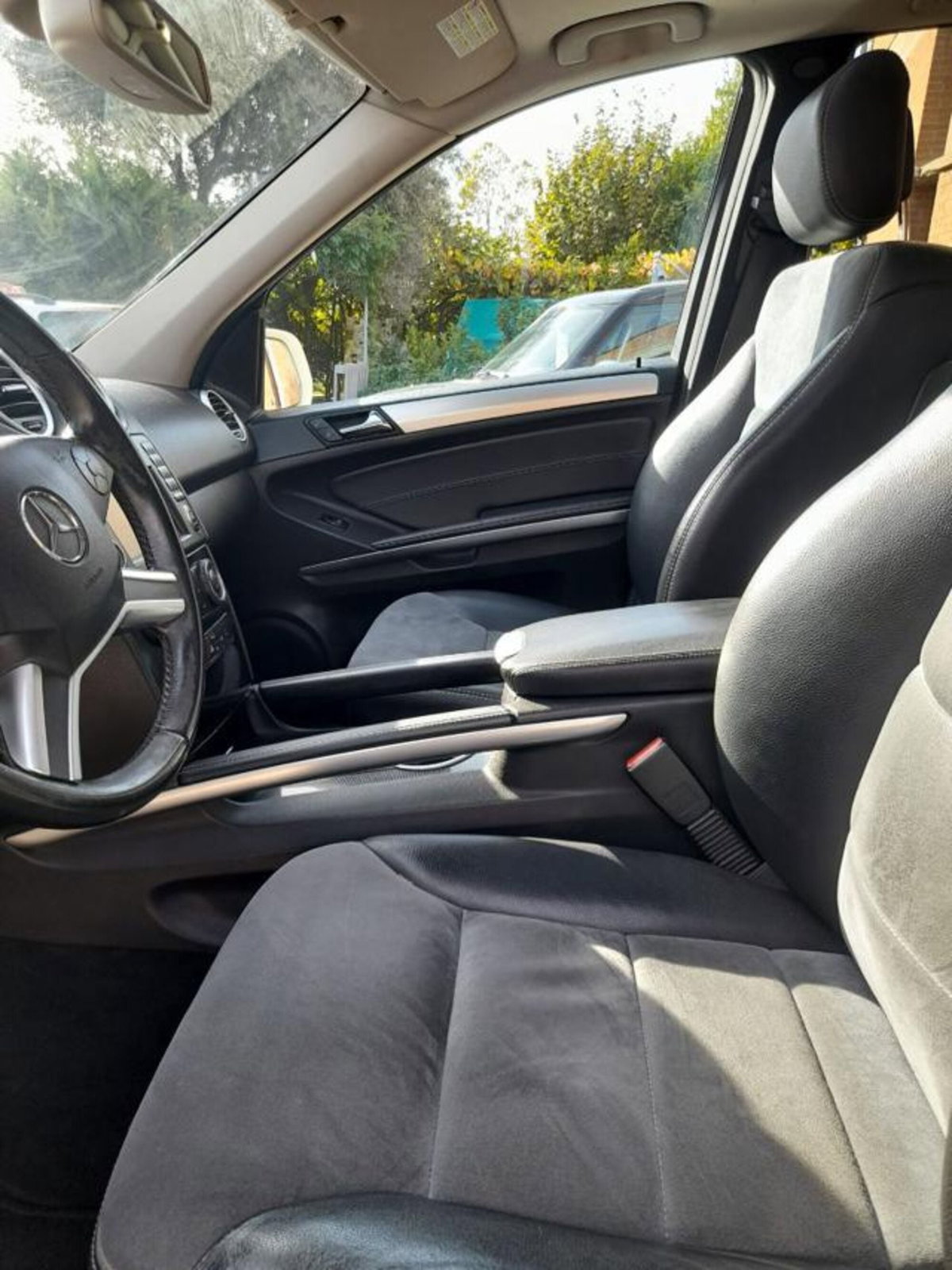Mercedes-Benz Classe ML 350 CDI Sport (9)