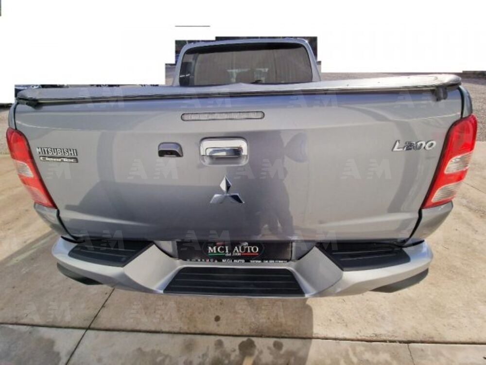 Mitsubishi L200 2.4 DI-D/181CV Double Cab Intense Hp Mivec SDA (17)