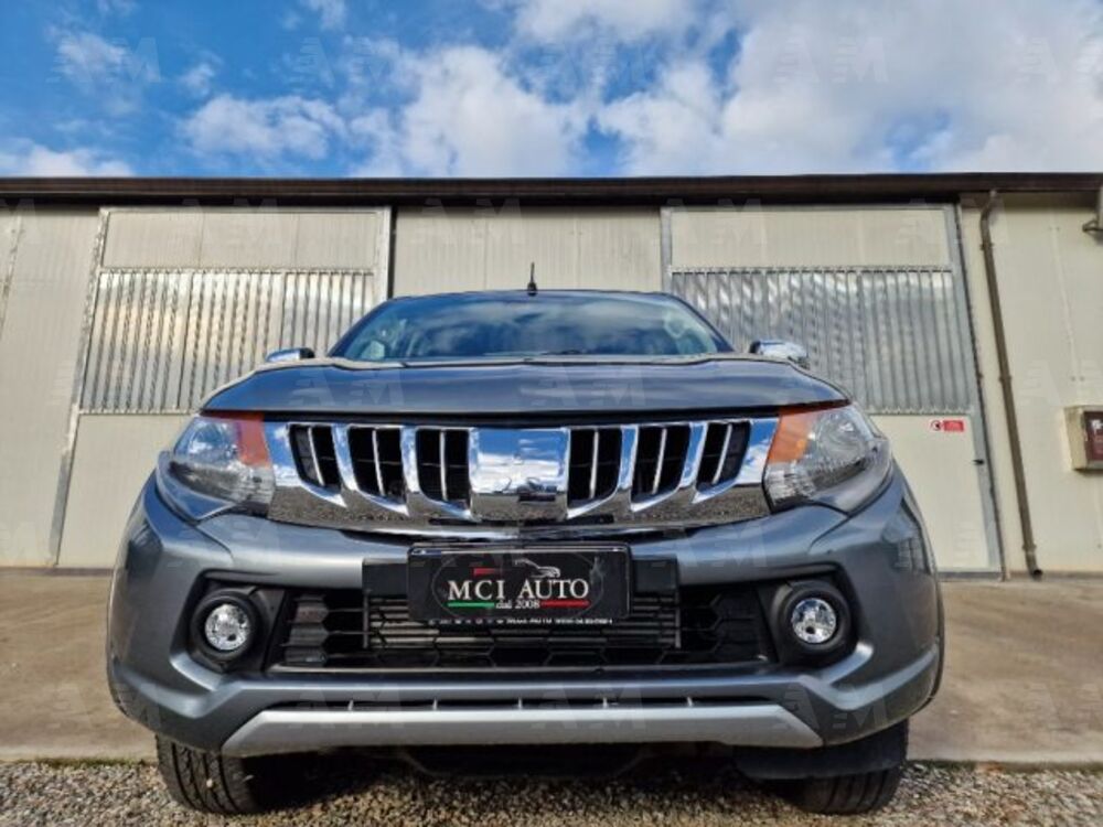 Mitsubishi L200 2.4 DI-D/181CV Double Cab Intense Hp Mivec SDA (9)