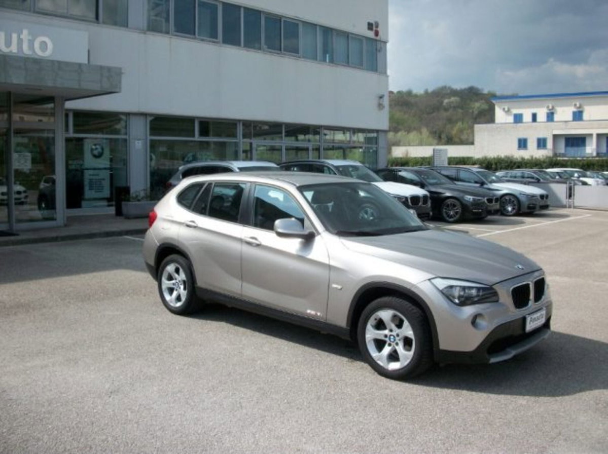 BMW X1 sDrive18d (2)