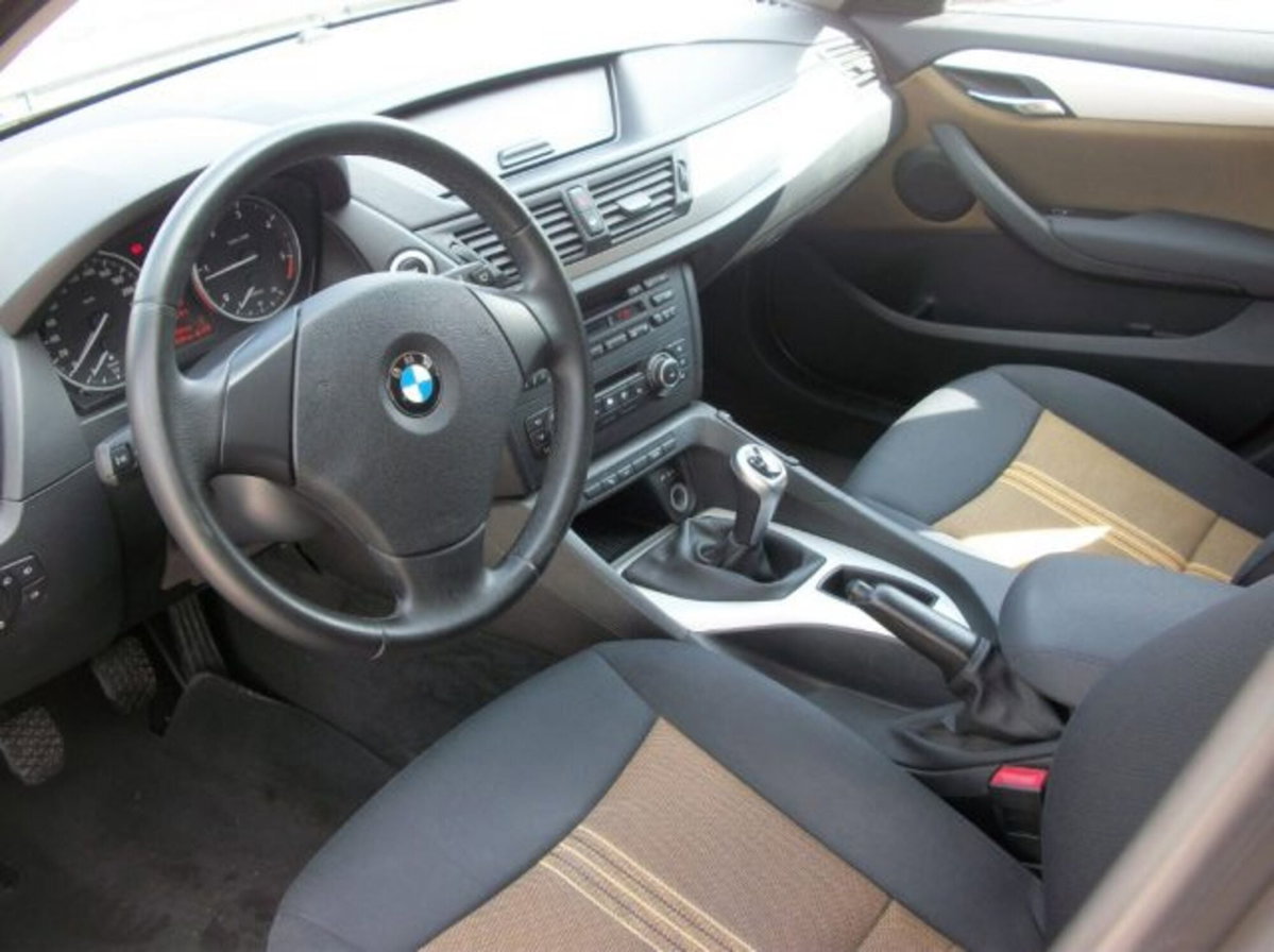 BMW X1 sDrive18d (7)