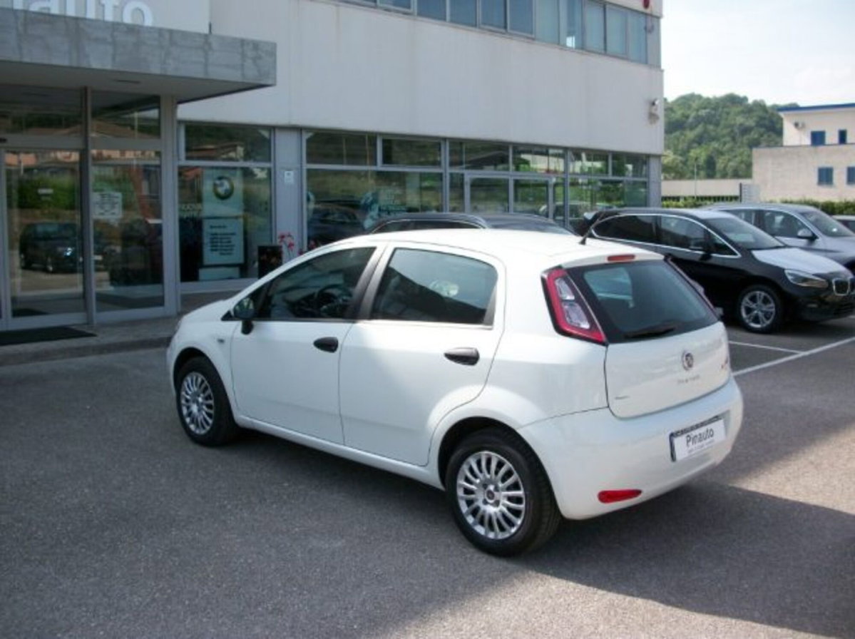 Fiat Punto 1.3 MJT II S&S 85 CV 5 porte ECO Street (6)