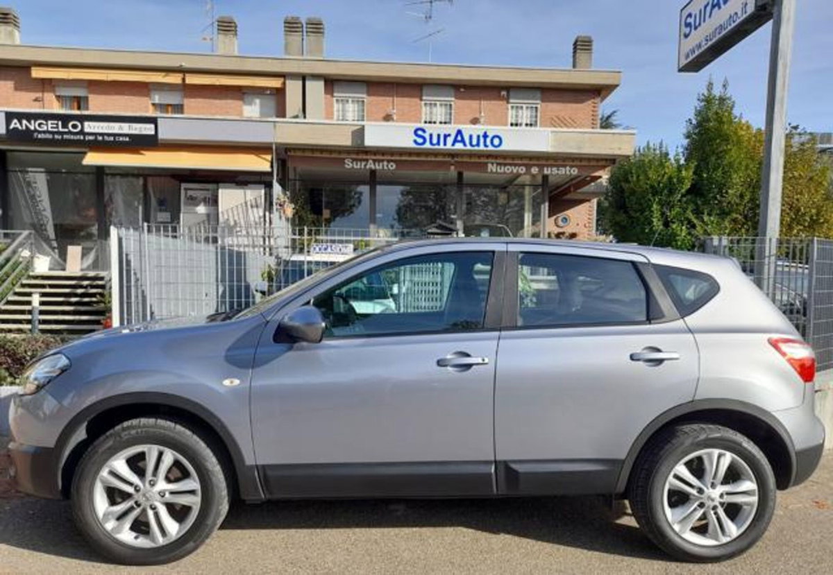 Nissan Qashqai 2.0 dCi DPF 4WD Acenta