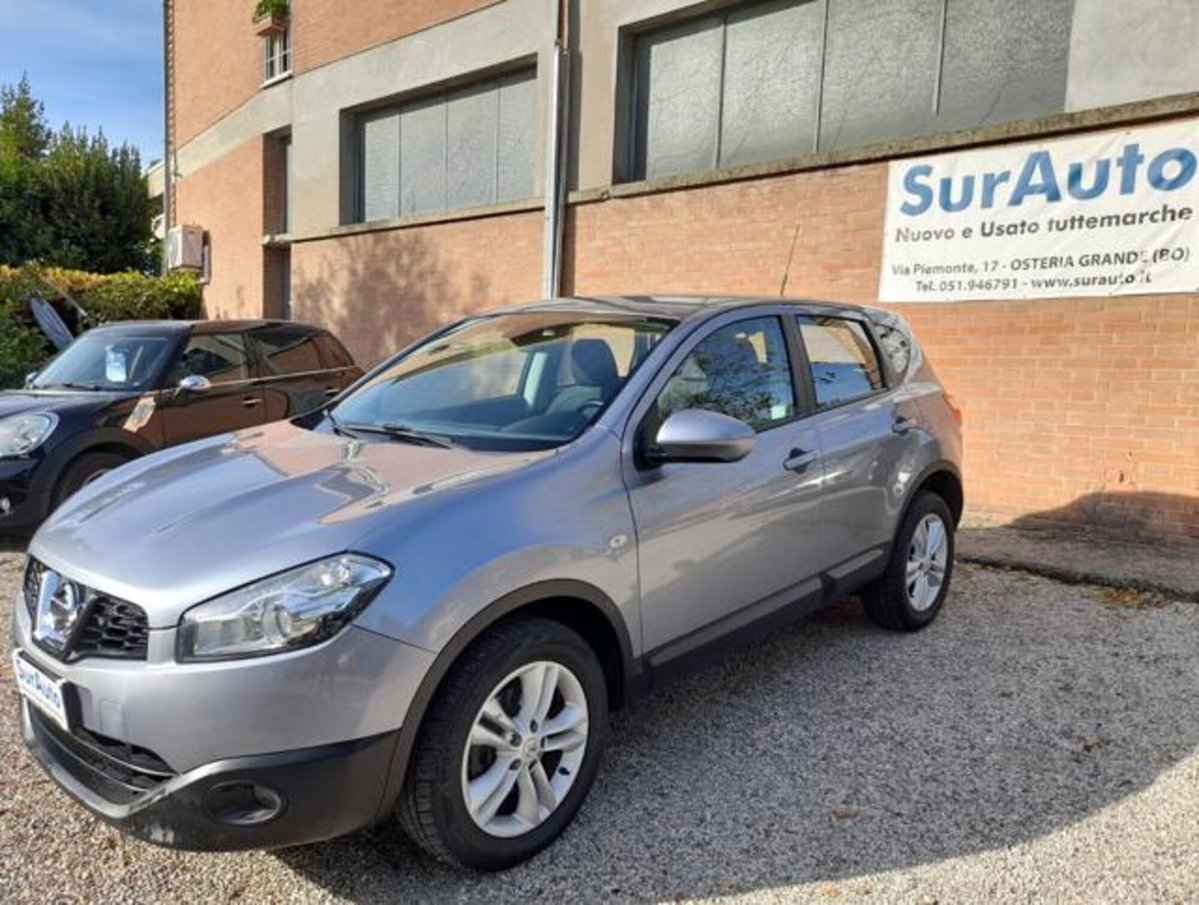 Nissan Qashqai 2.0 dCi DPF 4WD Acenta (2)