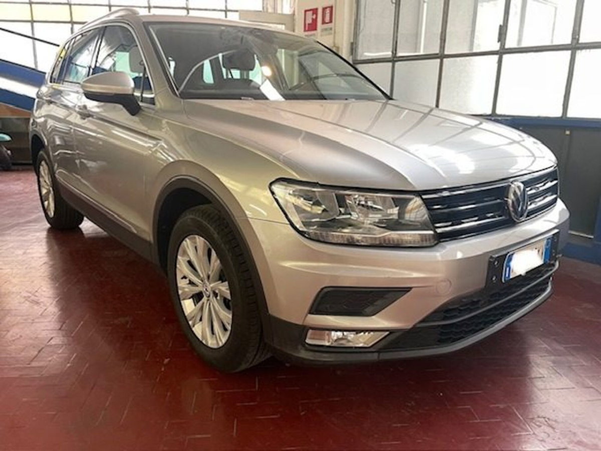 Volkswagen Tiguan Allspace 2.0 TDI SCR DSG 4MOTION Business BMT (2)