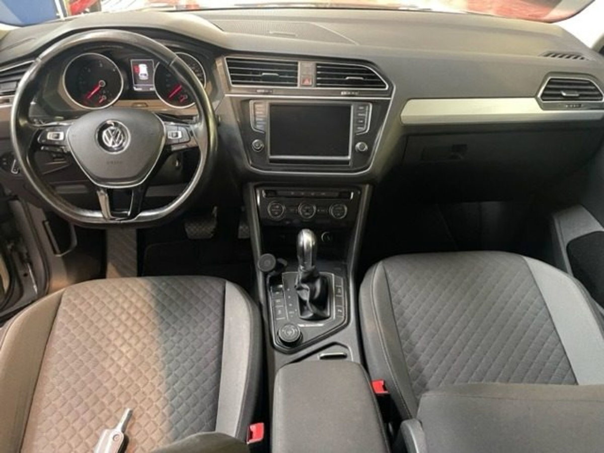 Volkswagen Tiguan Allspace 2.0 TDI SCR DSG 4MOTION Business BMT (9)