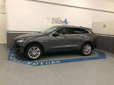 Jaguar F-Pace 3.0 D V6 300 CV AWD aut. Prestige  usata