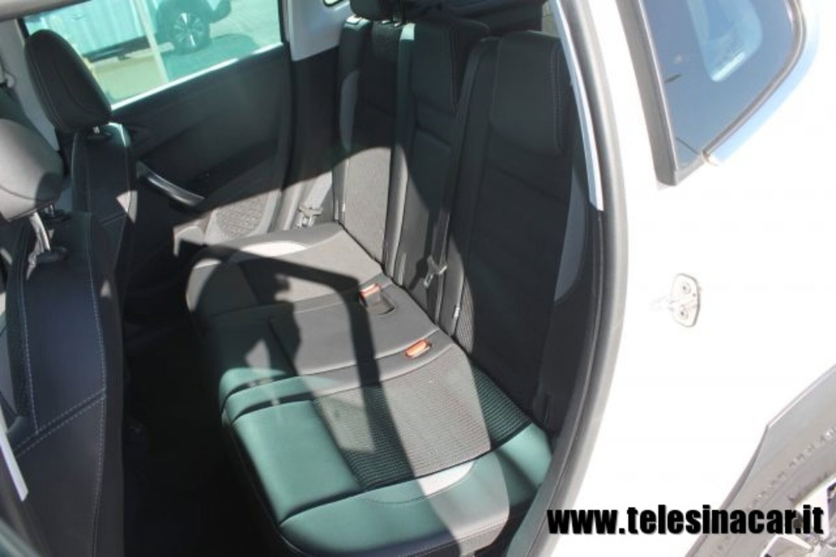 Peugeot 2008 120 EAT6 S&S Allure (10)