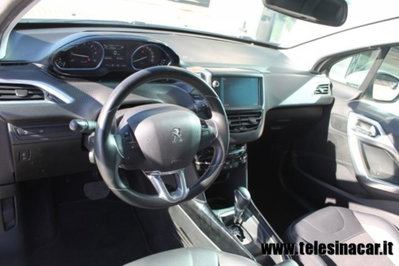 Peugeot 2008 120 EAT6 S&S Allure (12)