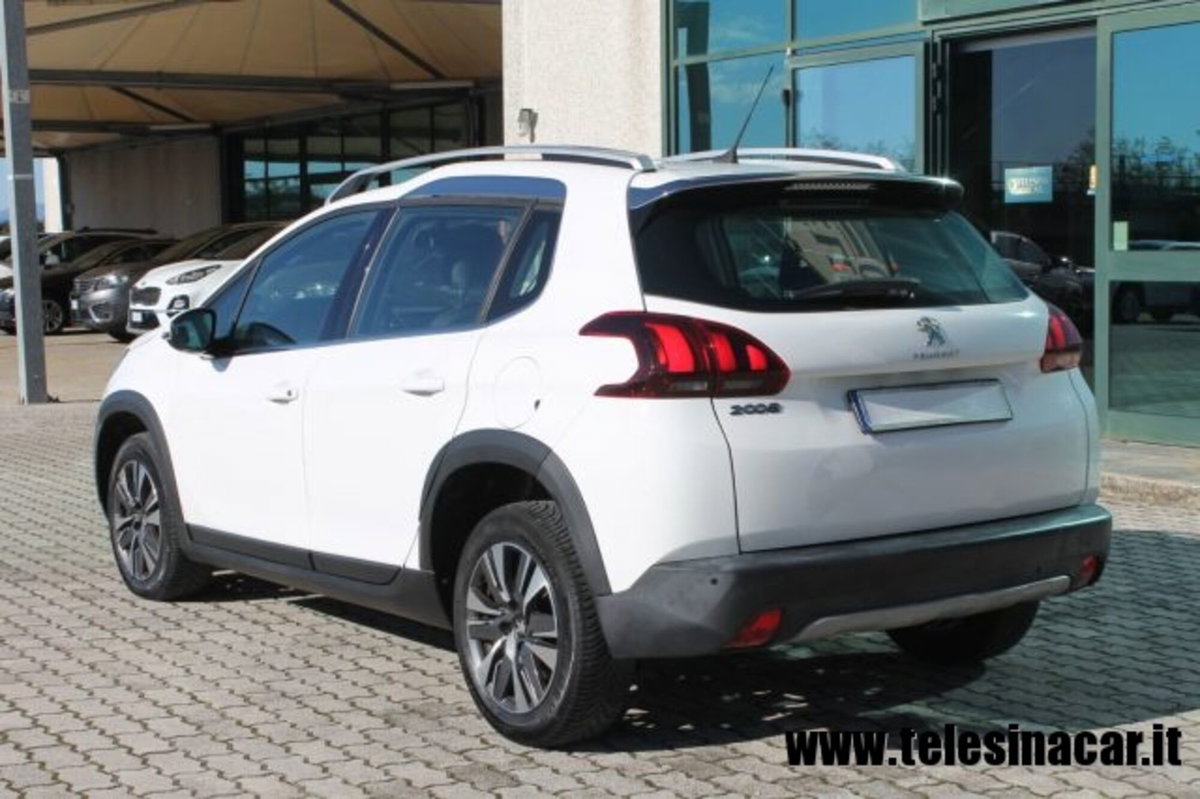 Peugeot 2008 120 EAT6 S&S Allure (8)