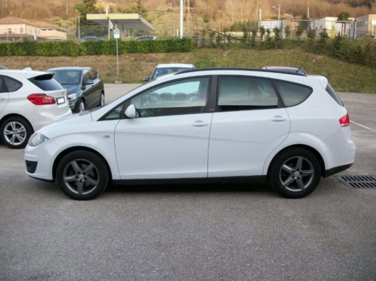 SEAT Altea XL 1.6 TDI 105 CV CR Start/Stop I-Tech (2)