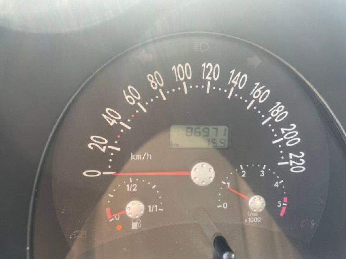 Volkswagen New Beetle TDI (12)
