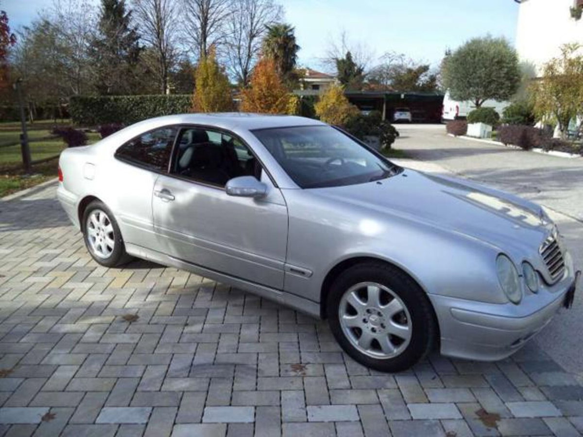 Mercedes-Benz CLK 200 Kompressor cat Avantgarde Evo (2)
