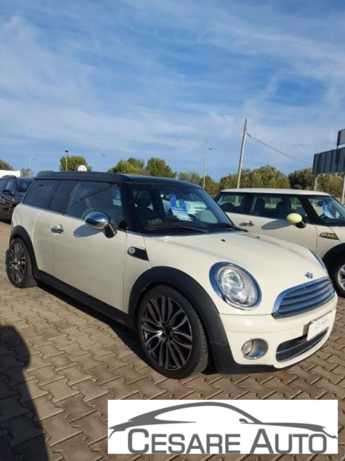 MINI Mini Clubman 1.6 16V Cooper D Clubman (2)
