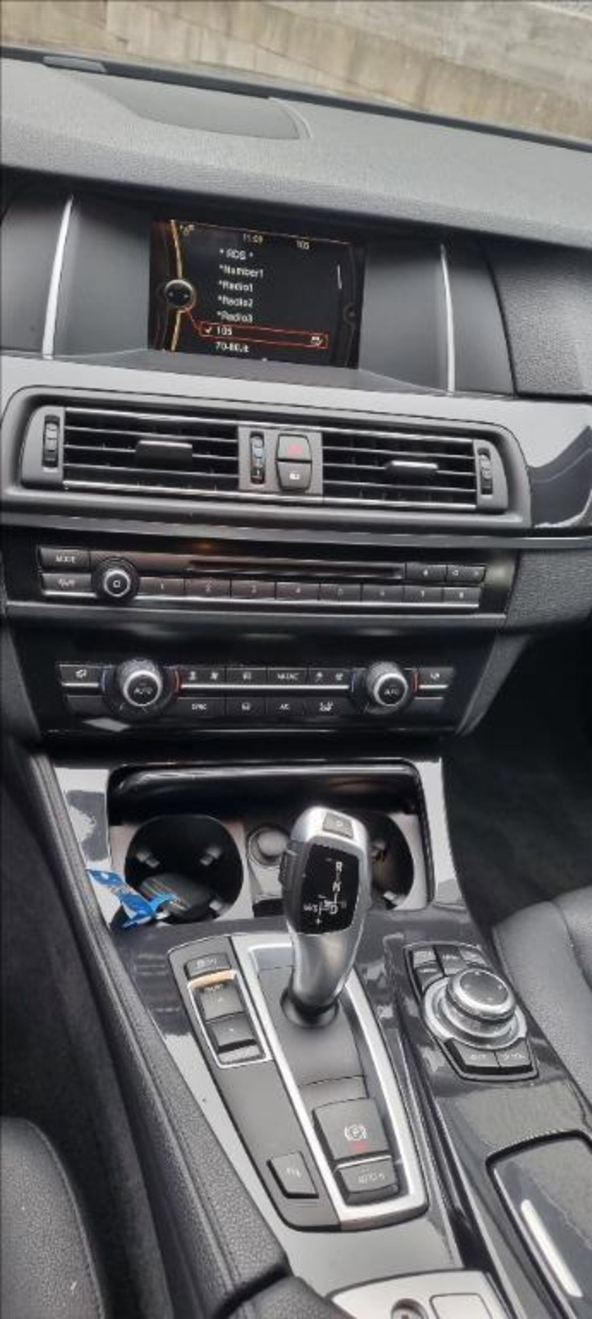 BMW Serie 5 Touring 520d (5)