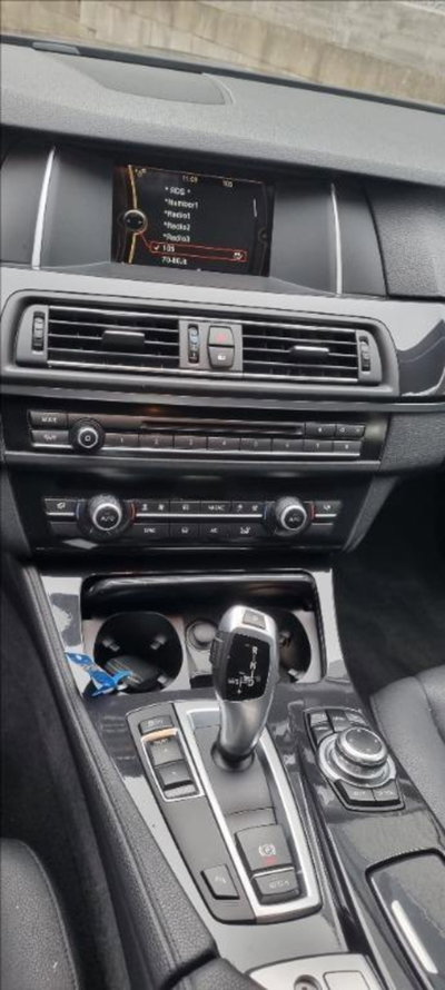 BMW Serie 5 Touring 520d (5)
