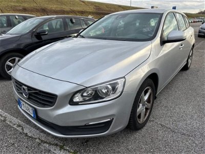 Volvo V60 D2 Geartronic Business my 17 usata