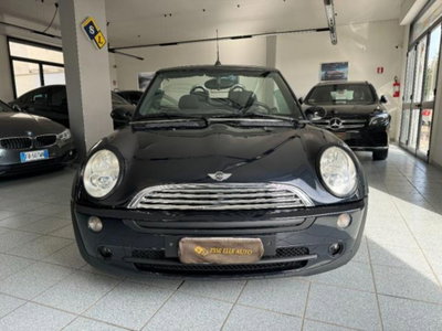 MINI Mini Cabrio 1.6 16V One Cabrio (2)