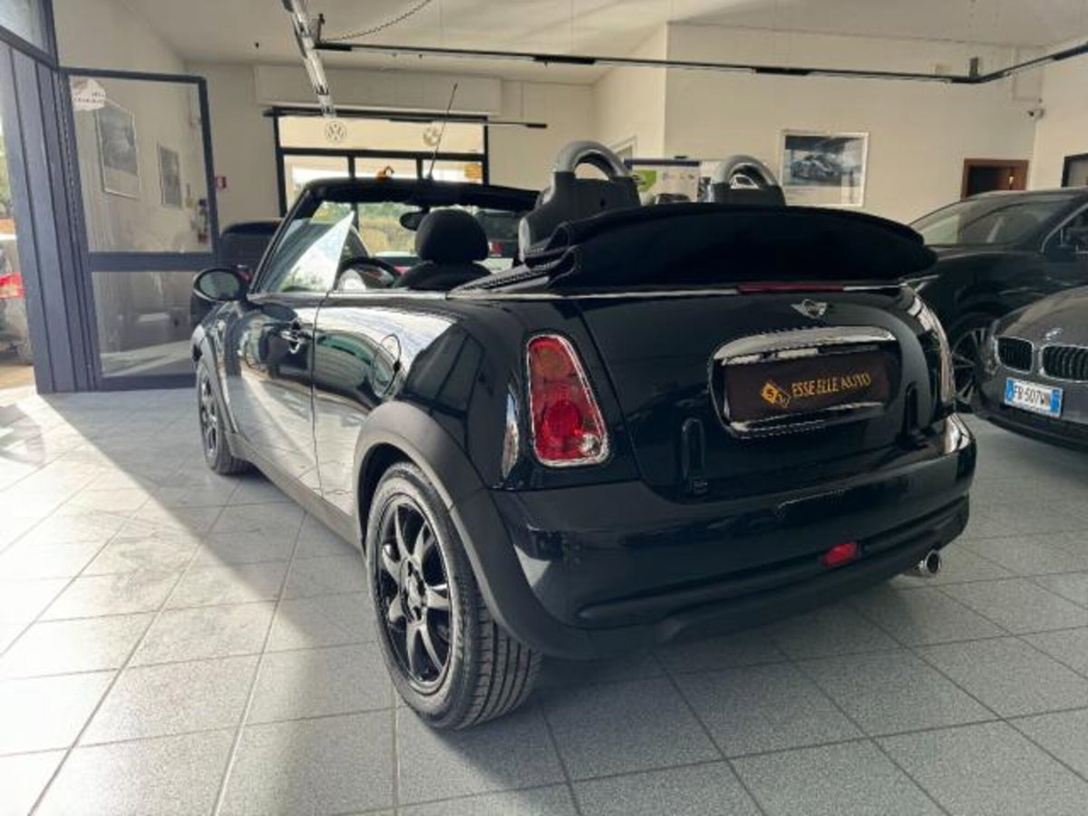 MINI Mini Cabrio 1.6 16V One Cabrio (7)
