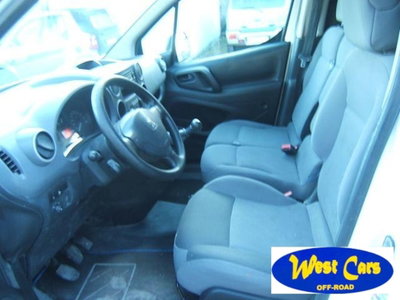 Peugeot Partner BlueHDi 100 ETG6 S&S Active (11)