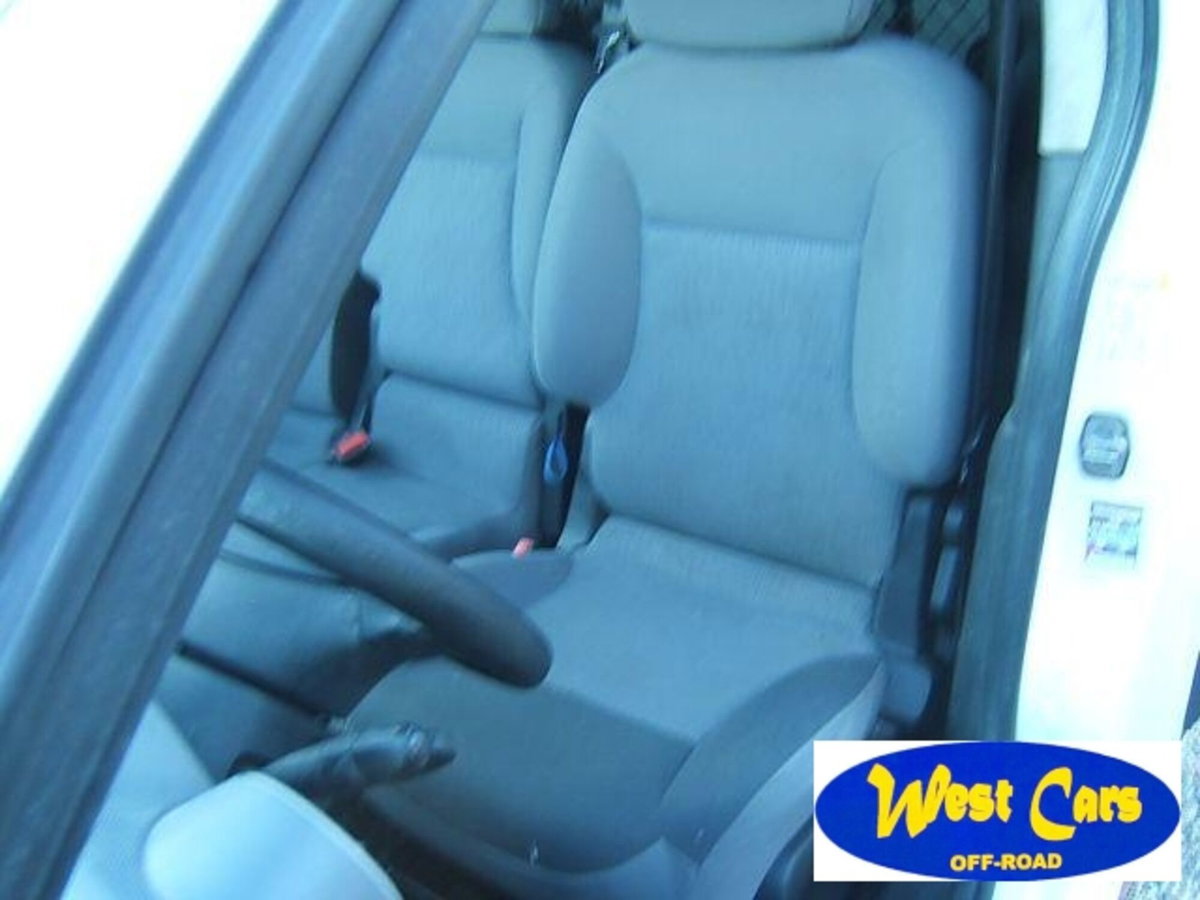 Peugeot Partner BlueHDi 100 ETG6 S&S Active (12)