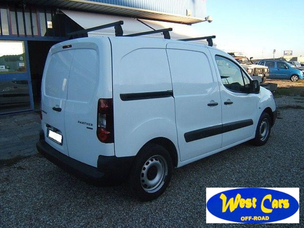 Peugeot Partner BlueHDi 100 ETG6 S&S Active (6)