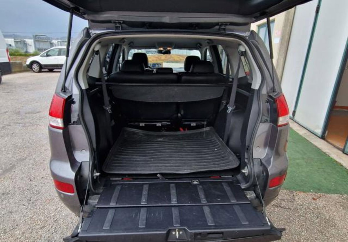 Citroen C-Crosser 2.2 HDi 160CV FAP DCS Exclusive Style (5)
