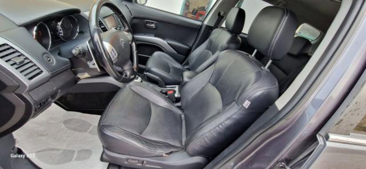 Citroen C-Crosser 2.2 HDi 160CV FAP DCS Exclusive Style (8)