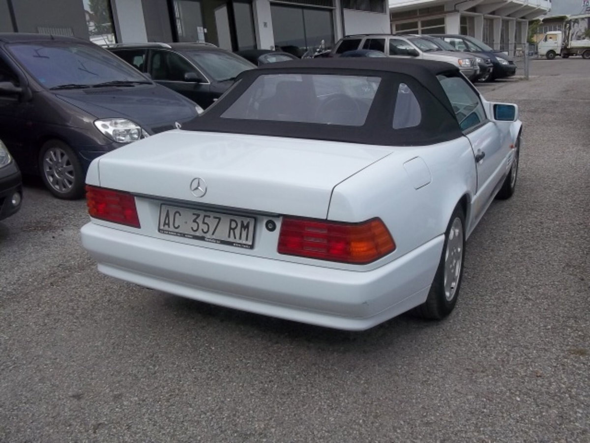 Mercedes-Benz 300 Cabrio 300 SL-24 cat (3)