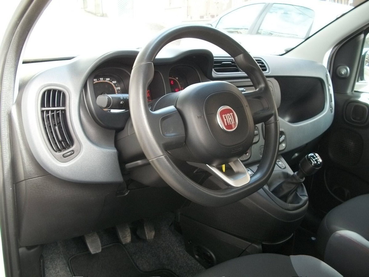 Fiat Panda 1.3 MJT 95 CV S&S Easy (18)