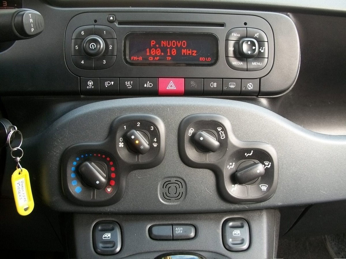 Fiat Panda 1.3 MJT 95 CV S&S Easy (14)