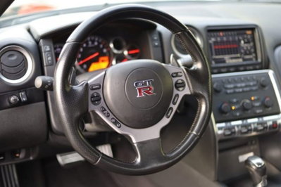 Nissan GT-R 3.8 V6 Premium (9)