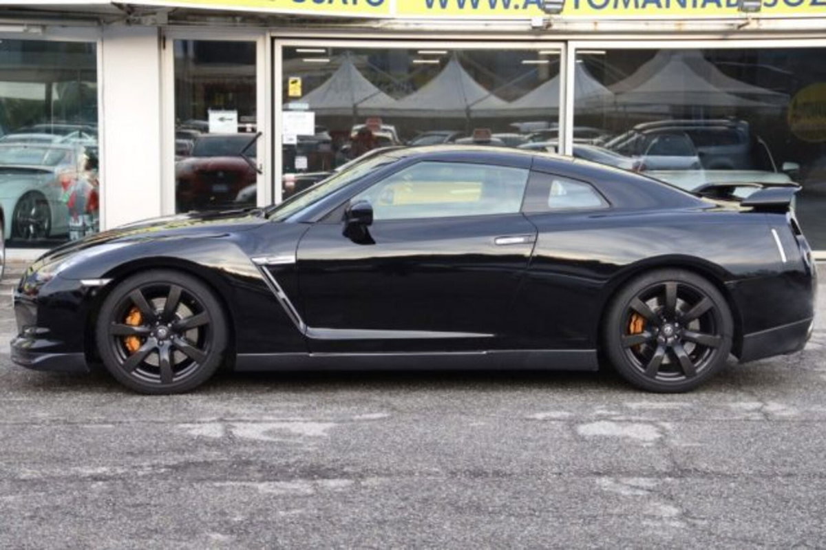 Nissan GT-R 3.8 V6 Premium (3)