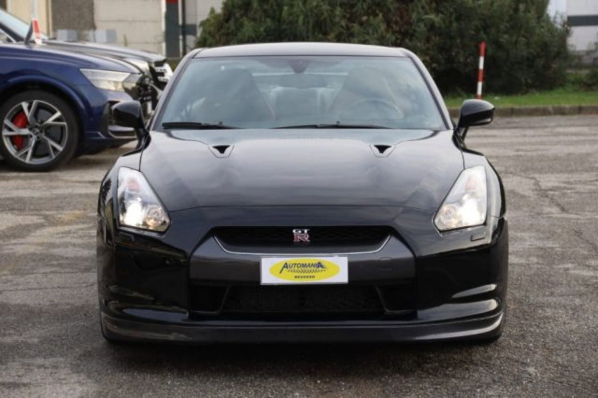 Nissan GT-R 3.8 V6 Premium (8)